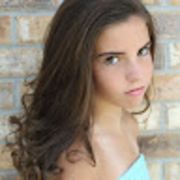 Meet your Posher, Zoey - Picture 1 of 1